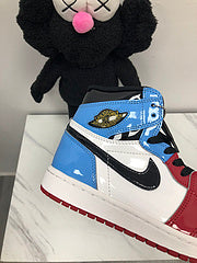 Jordan 1 Retro High Fearless UNC Chicago