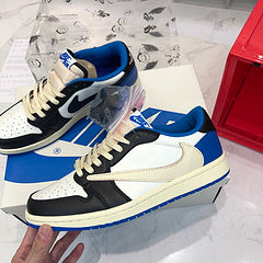 Jordan 1 Retro Low OG SP Fragment x Travis Scott